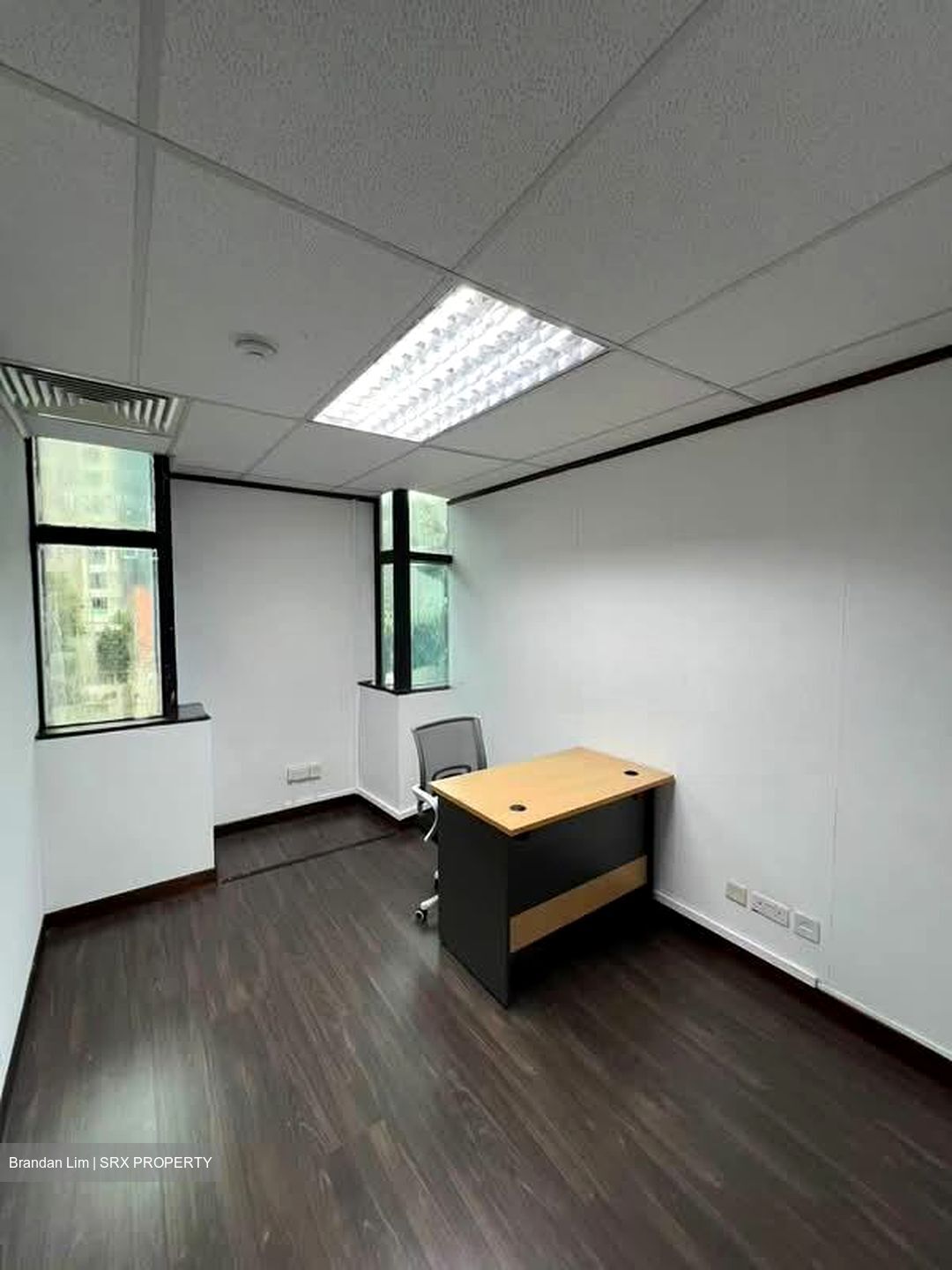 Sims Avenue Centre (D14), Retail #557600401